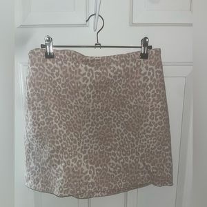 Wild Fable pink cheetah print mini skirt